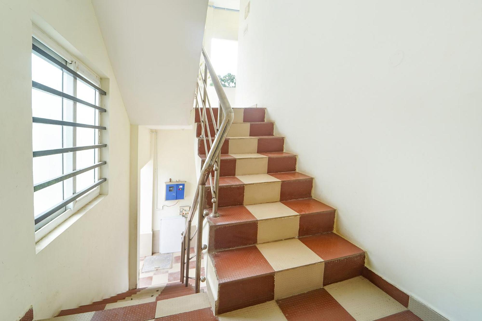 Fabexpress Clover Castle - Nr Coimbatore International Airport Bagian luar foto